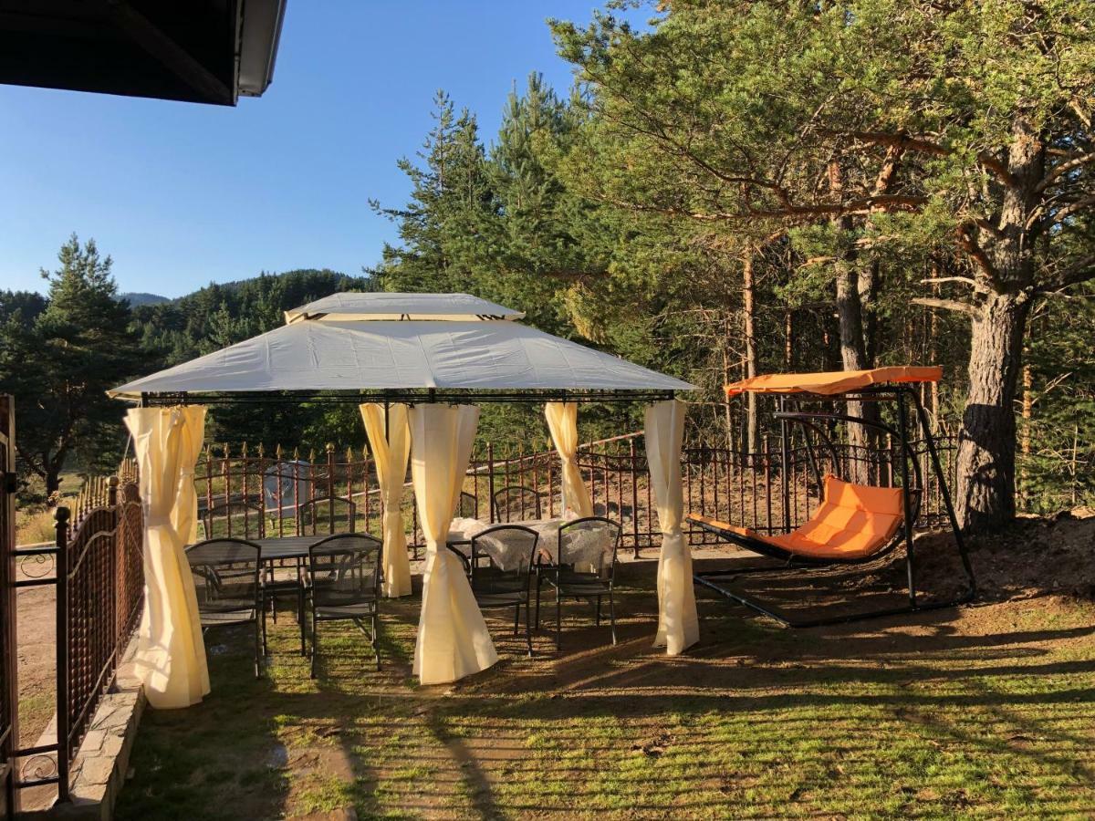 Villa Sunrise Dospat Bagian luar foto