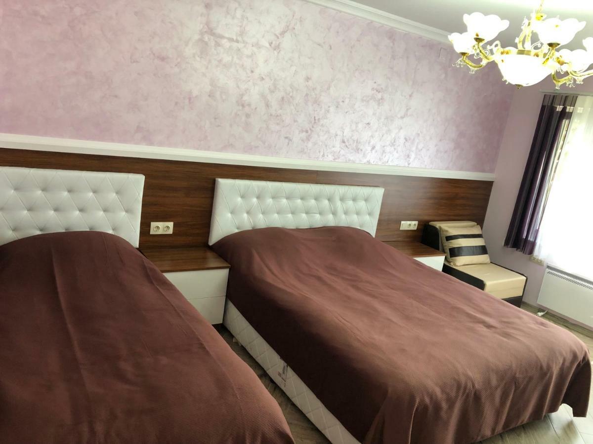 Villa Sunrise Dospat Bagian luar foto