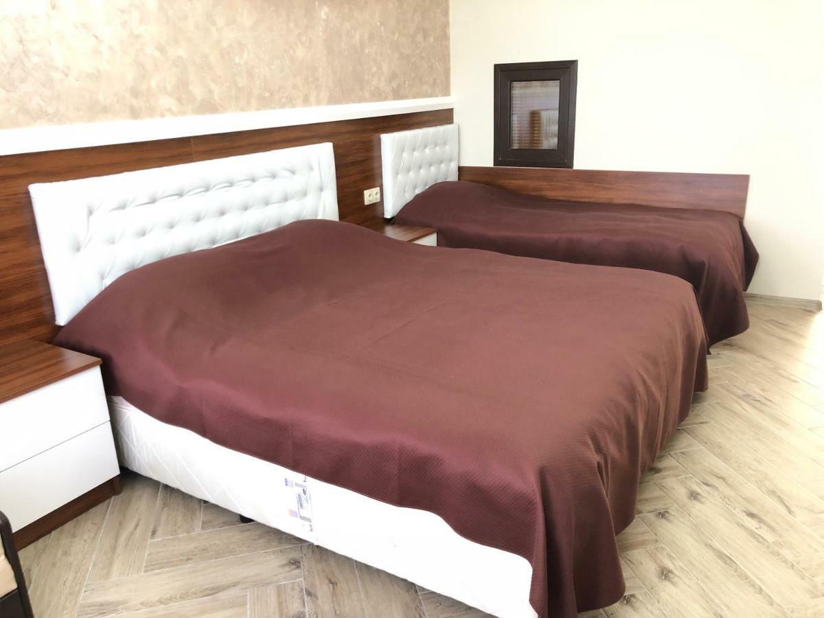 Villa Sunrise Dospat Bagian luar foto