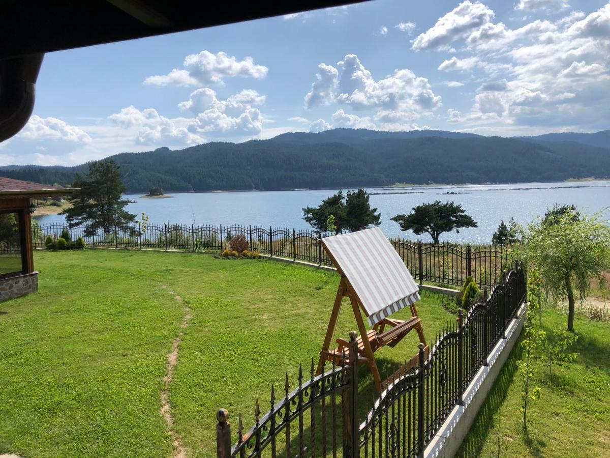 Villa Sunrise Dospat Bagian luar foto